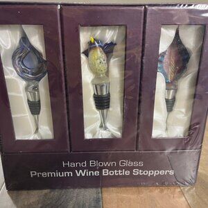 NEW Four Corners Hand Premium Set of 3 Blown Glass Wine Bottle Stoppers